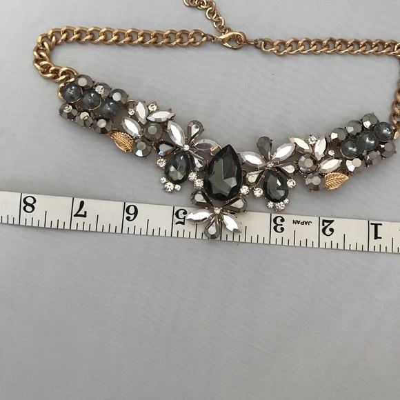 Statement Necklace - Picture 7 of 8